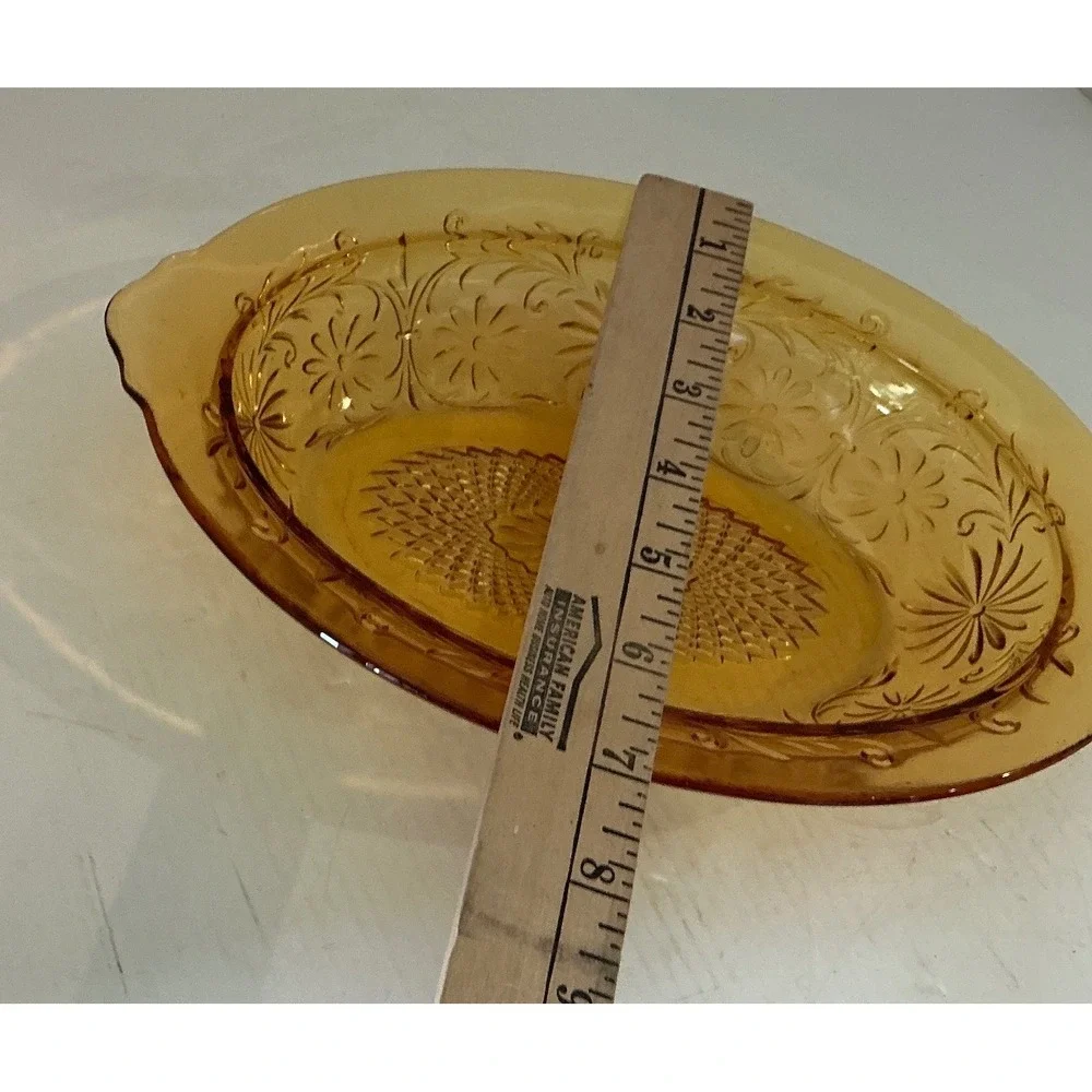 Tiara Vintage Amber  Glass Oval Serving Bowl Floral Pattern Sunburst Gold